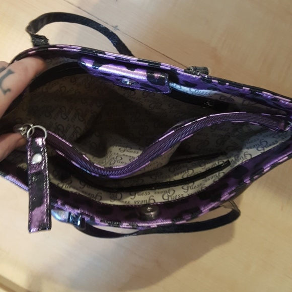 Awesome Large Leopard Guess Tote - Picture 7 of 8